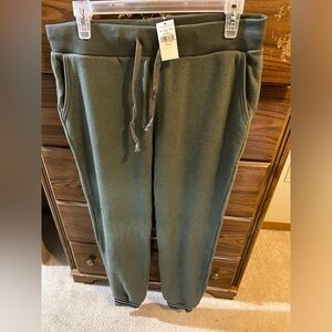 American Eagle military green sweatpants